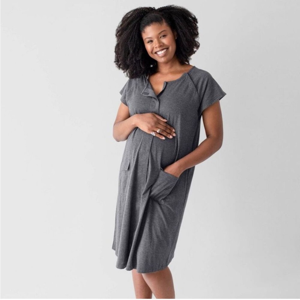Kindred Bravely Labor and Delivery/Nursing Gown S/M/L